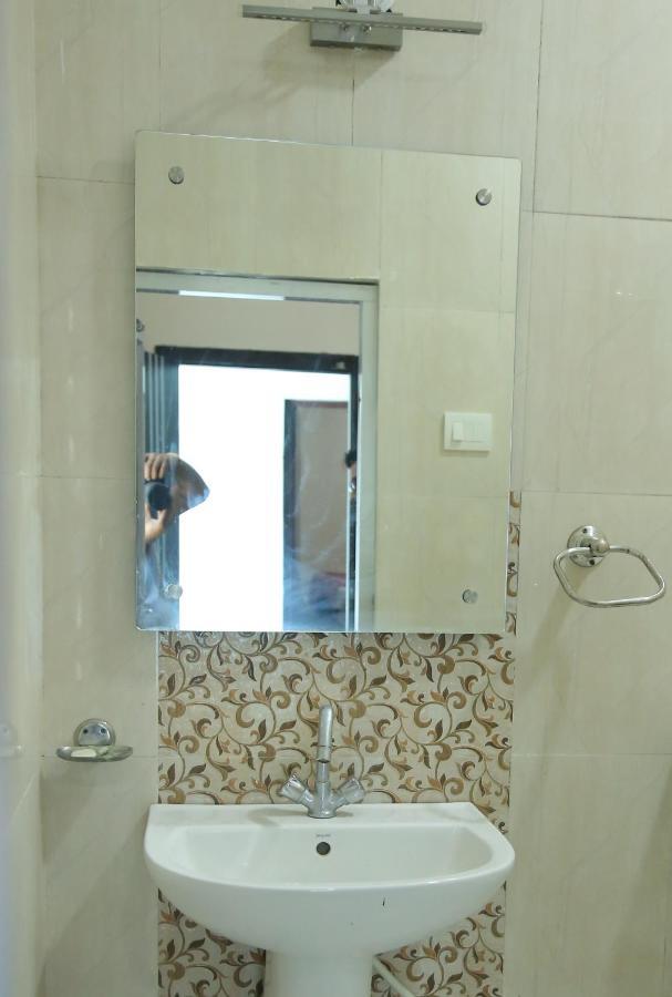 Tanakpur Hotel Siddharth מראה חיצוני תמונה